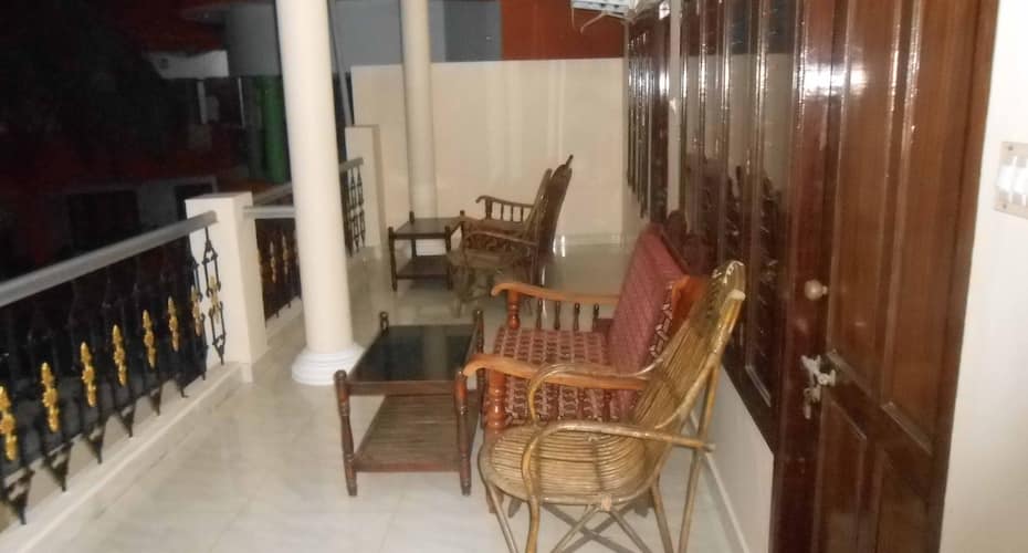 Neo Zone guest house & Service Apartments, New Delhi 5